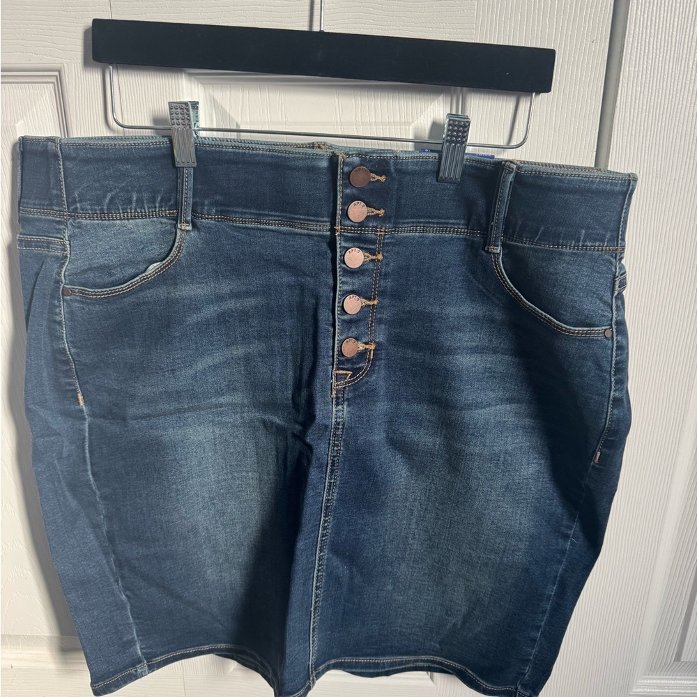 Tummy Control Denim Skirt